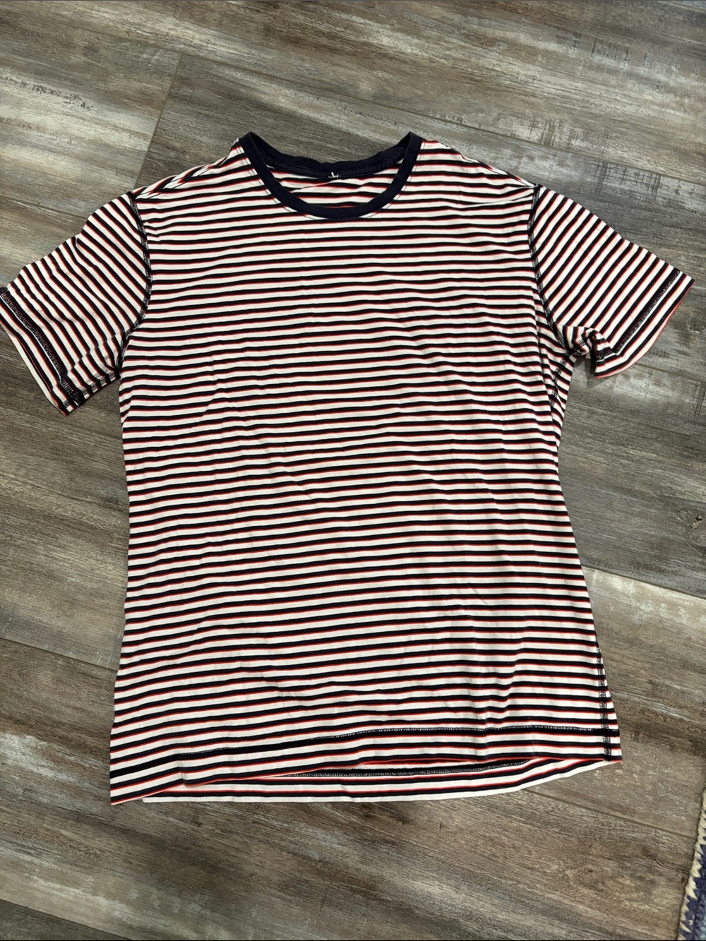 Lululemon 5 Year Basic Tee Stripe | L - Picture 2 of 7